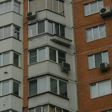 ПВУ-350 под балконом многоэтажки